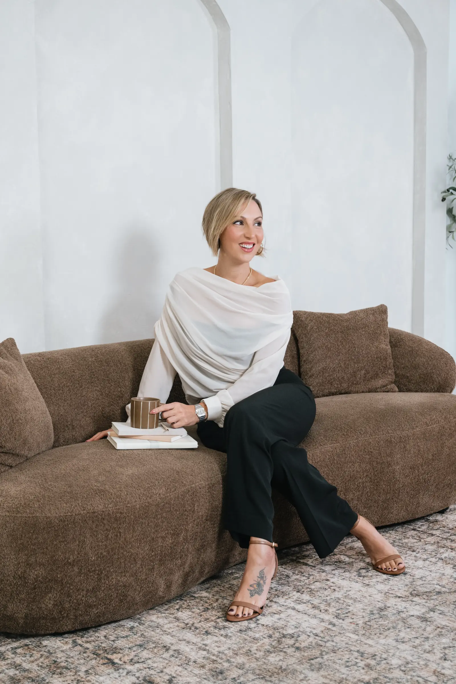 Micaela Navarra Dr Phillips luxury home consultant