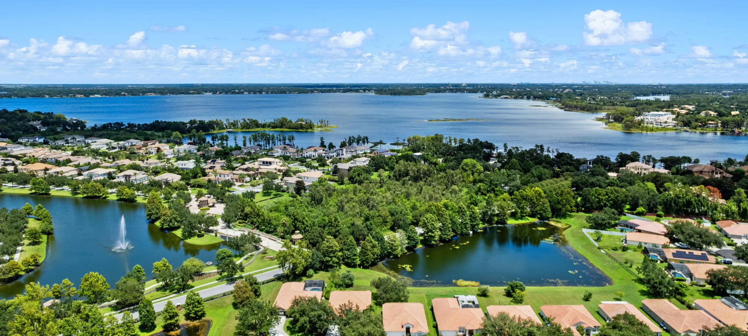 Luxury lakefront home on the Butler Chain of Lakes in Windermere Florida