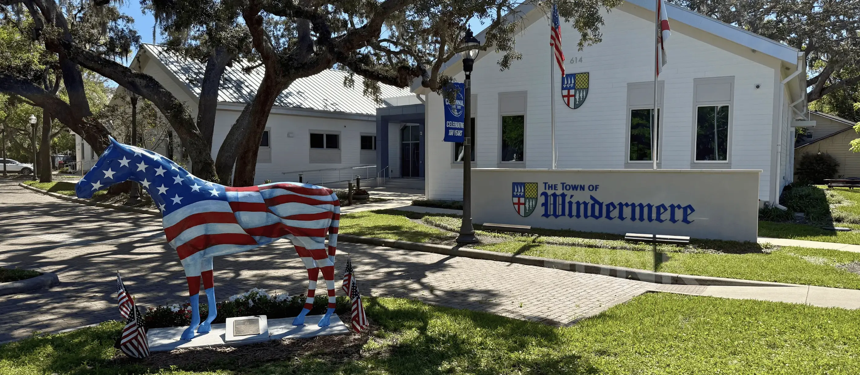 Welcome to Windermere Florida town sign